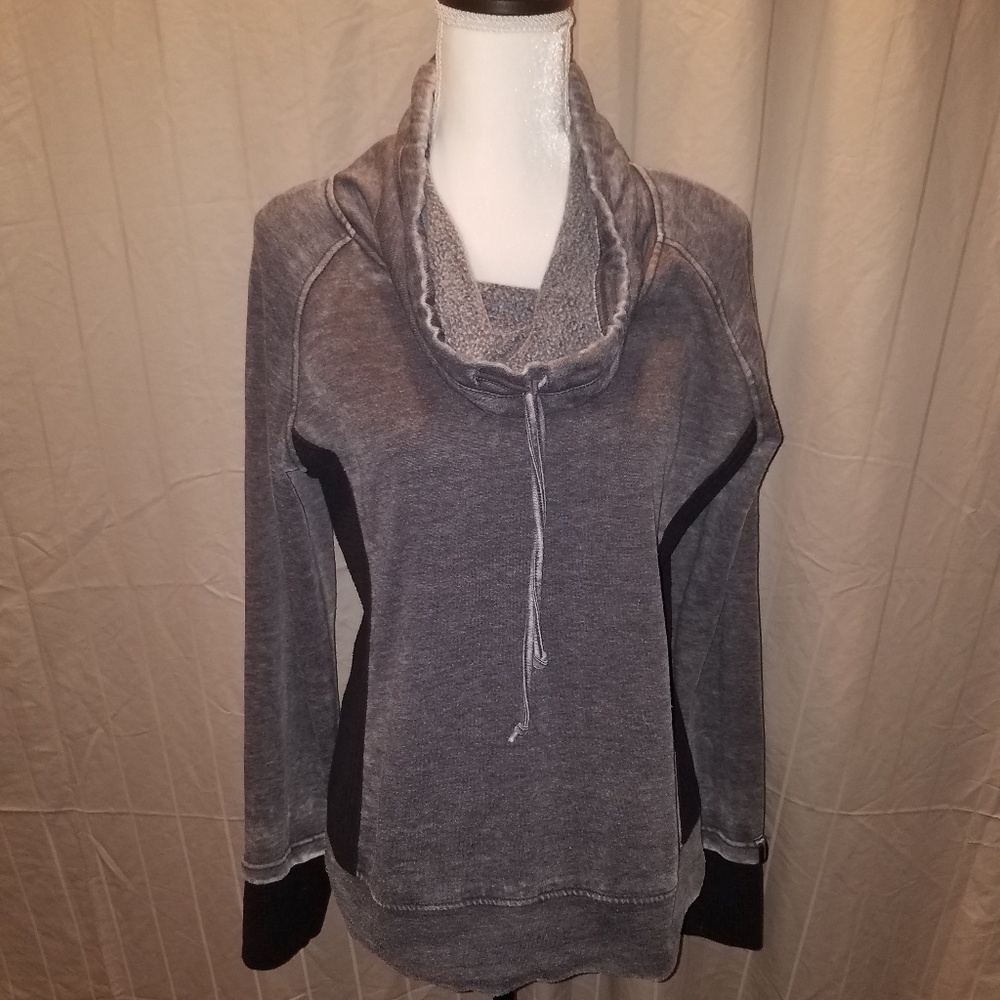 Mondetta distressed sweatshirt